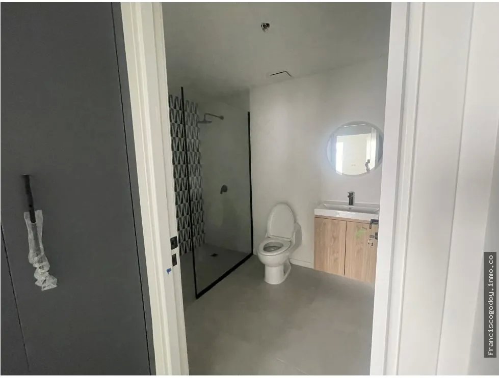 SE VENDE APARTAMENTO - CASCO VIEJO