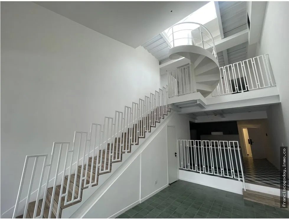 SE VENDE APARTAMENTO - CASCO VIEJO