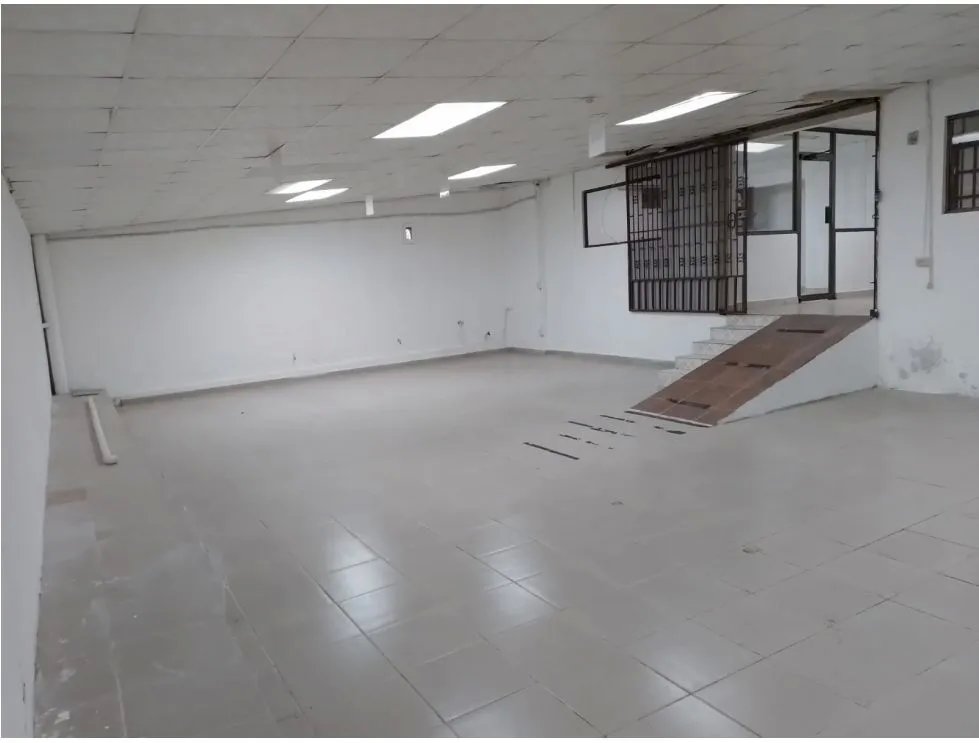 Sale of Commercial Space in Parque Lefevre, 9th Street