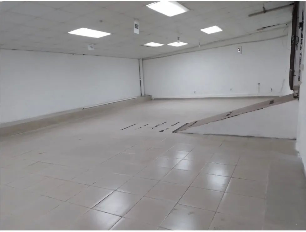 Sale of Commercial Space in Parque Lefevre, 9th Street