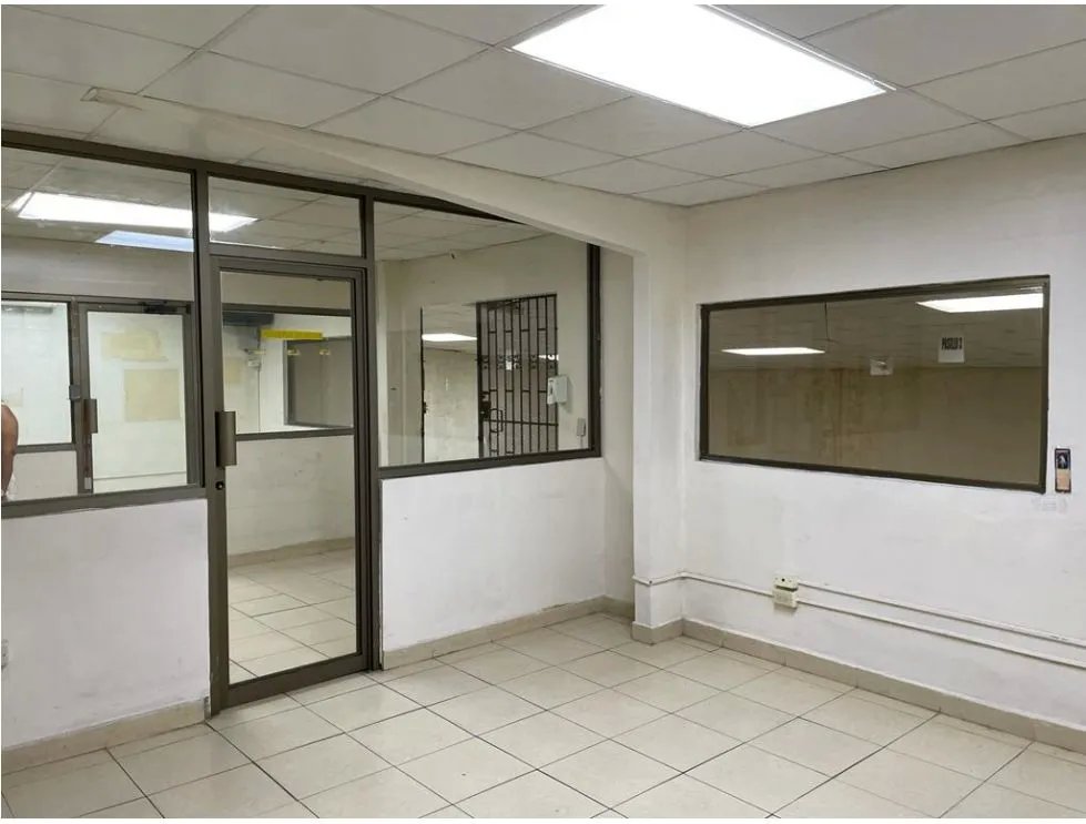 Sale of Commercial Space in Parque Lefevre, 9th Street