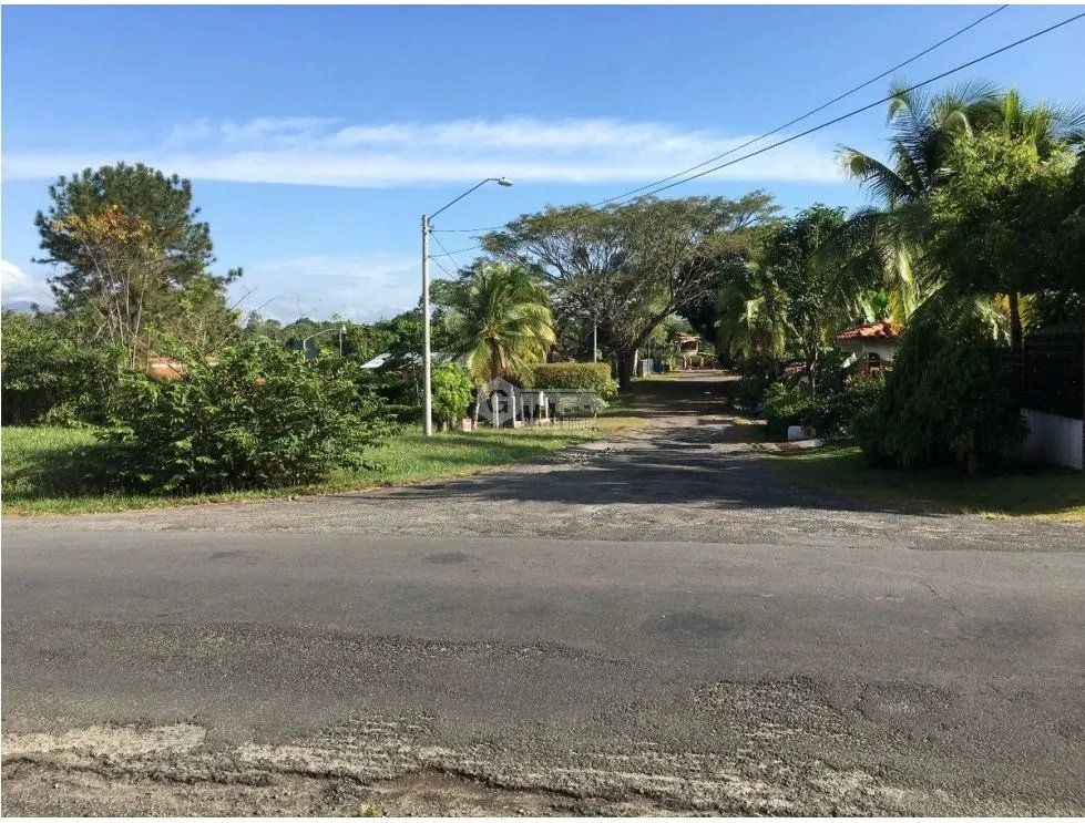 LAND FOR SALE IN PLAYA CORONADO 800 M2 FLAT