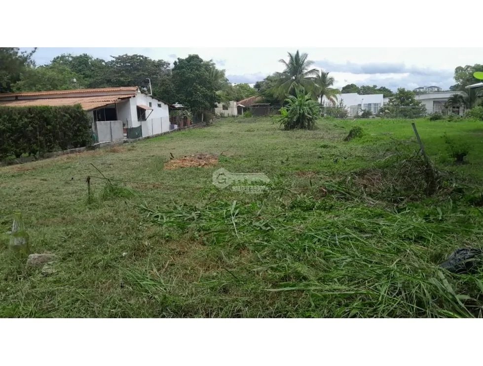 LAND / CORONADO / 800 M2 / RESIDENTIAL AREA / FLAT LOT