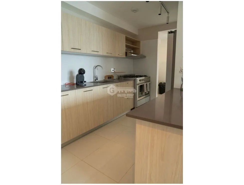 SAN FRANCISCO / ISABELLA / 82M / 1 BEDROOM / 2 BATHROOMS / SOCIAL AREA