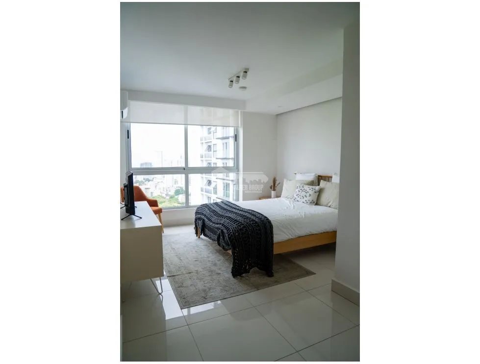 San Francisco / Isabella / 100M / 2 Bedrooms / 2 Bathrooms / Balcony