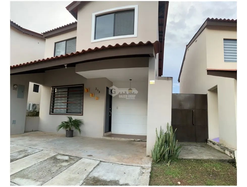 LA CHORRERA / ARBOLEDAS LOS PINOS / 3 BEDROOMS / 180 M2 / UNFURNISHED