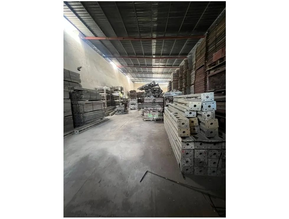WAREHOUSE FOR SALE IN JUAN DIAZ - APPRAISED $500K, SALE PRICE $360K - 600m²