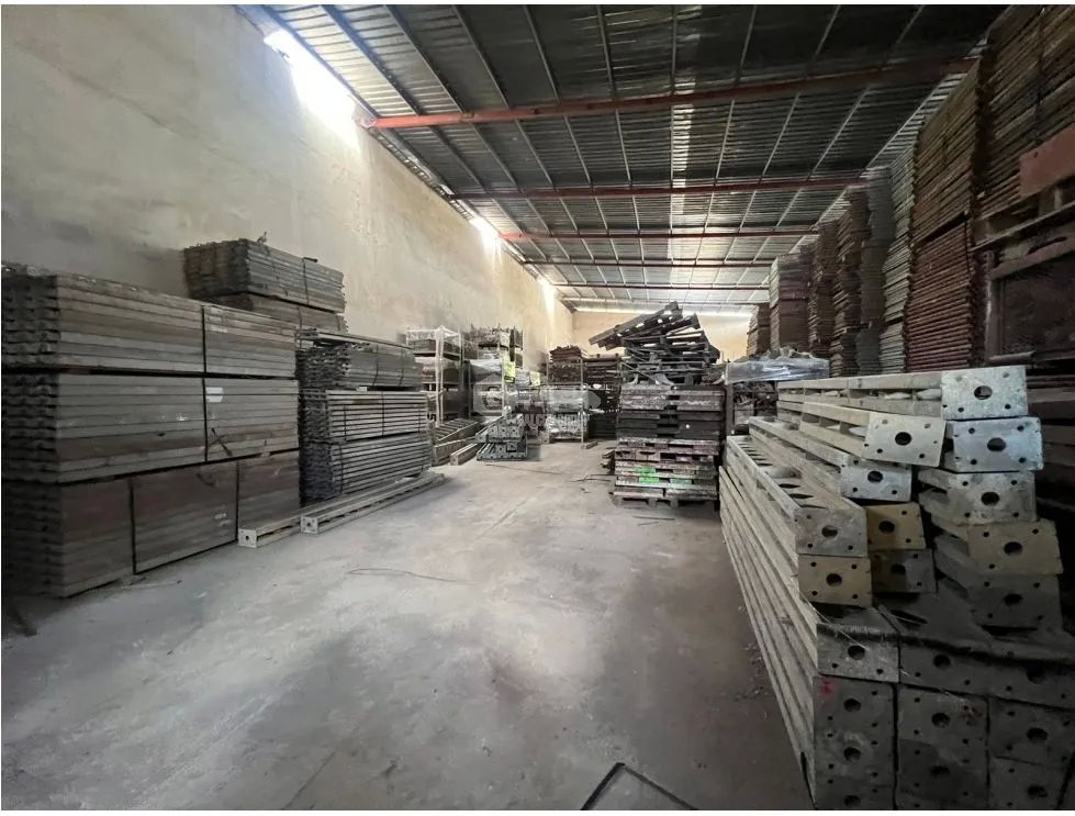 WAREHOUSE FOR SALE IN JUAN DIAZ - APPRAISED $500K, SALE PRICE $360K - 600m²
