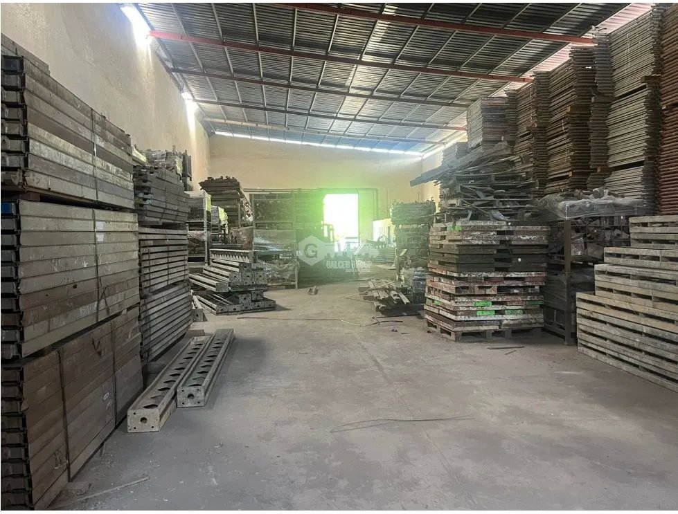 WAREHOUSE FOR SALE IN JUAN DIAZ - APPRAISED $500K, SALE PRICE $360K - 600m²