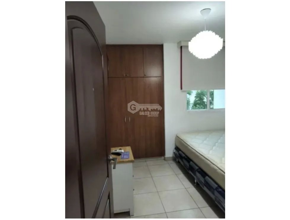 SE ALQUILA APARTAMENTO EL CANGREJO ONIX TOWER 129M SEMIAMOBLADO
