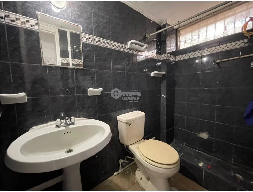 FOR RENT SPACIOUS COMMERCIAL SPACE IN BELLA VISTA 120M² 1 BATHROOM WITH DIVISIONS GROUND FLOOR