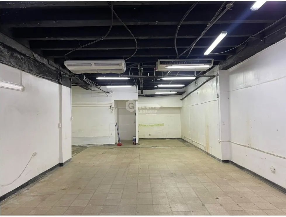 FOR RENT SPACIOUS COMMERCIAL SPACE IN BELLA VISTA 120M² 1 BATHROOM WITH DIVISIONS GROUND FLOOR