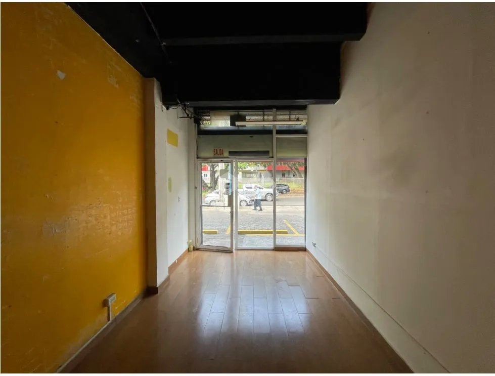 FOR RENT SPACIOUS COMMERCIAL SPACE IN BELLA VISTA 120M² 1 BATHROOM WITH DIVISIONS GROUND FLOOR