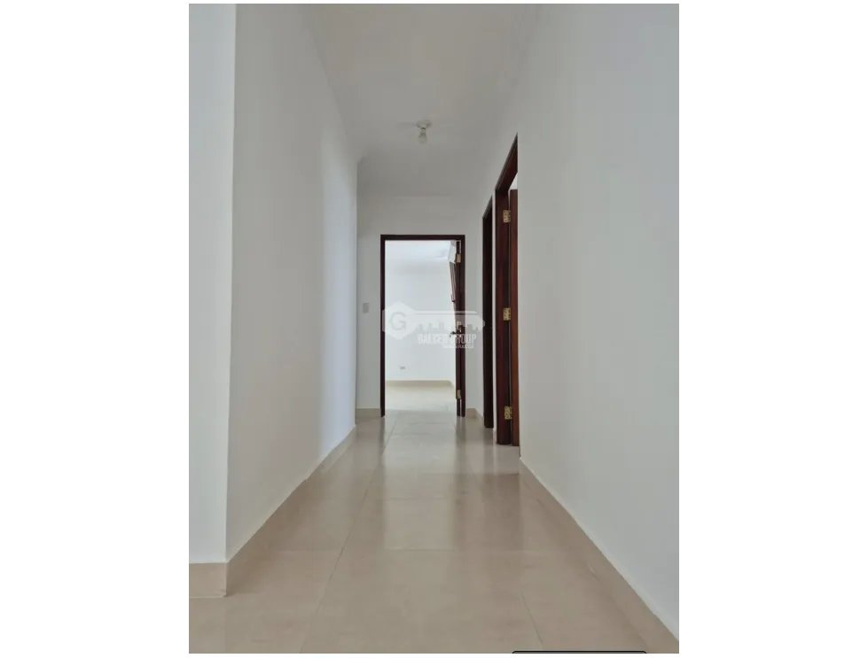 SAN FRANCISCO / LEXUS TOWER / 170M / 3 BEDROOMS / 2 PARKING