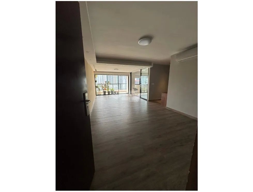 APARTMENT FOR SALE 130 M2 IN BELLA VISTA BALBOA BAY WITH BALCONY