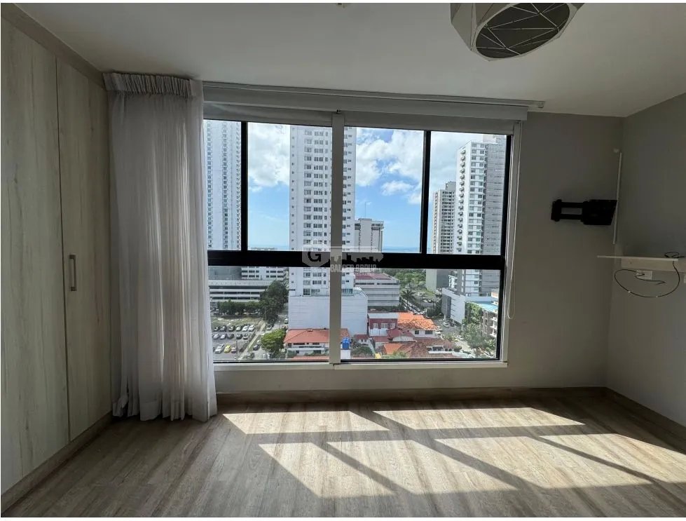 BELLA VISTA / BALBOA BAY / 130M / 2 BEDROOMS / 2 PARKING / BALCONY