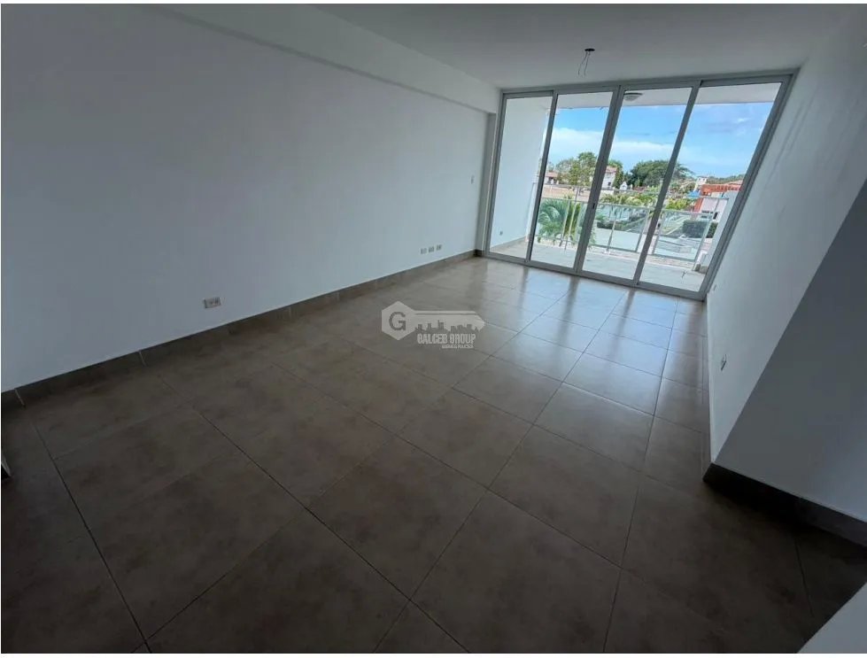 SE VENDE APARTAMENTO 79M EN PH FONTANELLA DEL MAR CERCA DE LA PLAYA