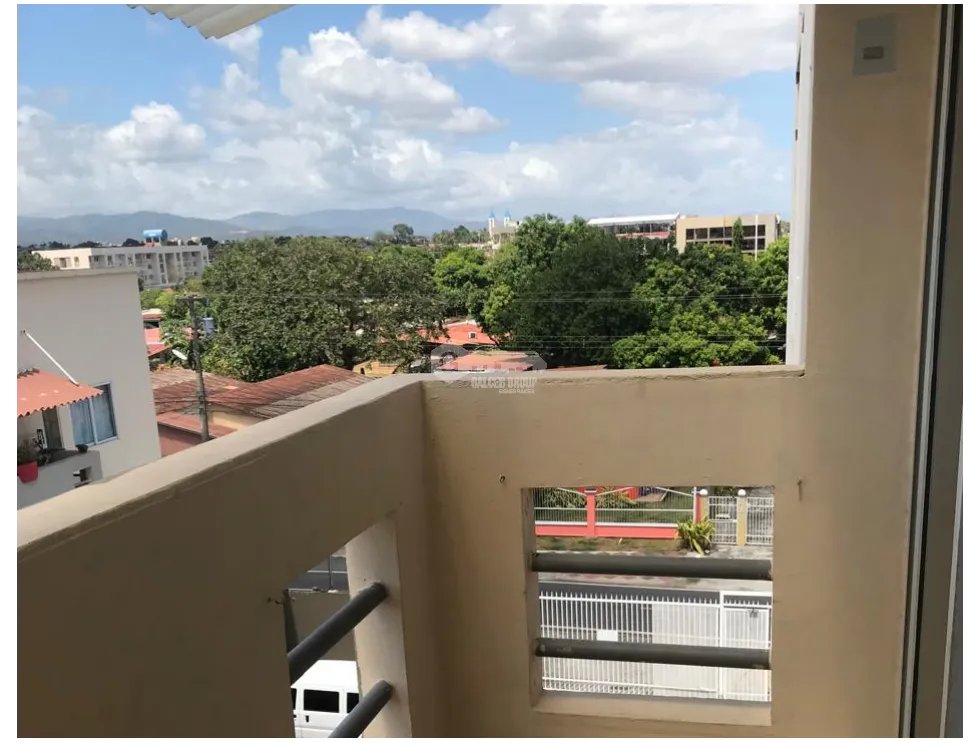 JUAN DIAS / VILLA LAS ACACIAS / 64M / 2 BEDROOMS / 1 BATHROOM / BALCONY