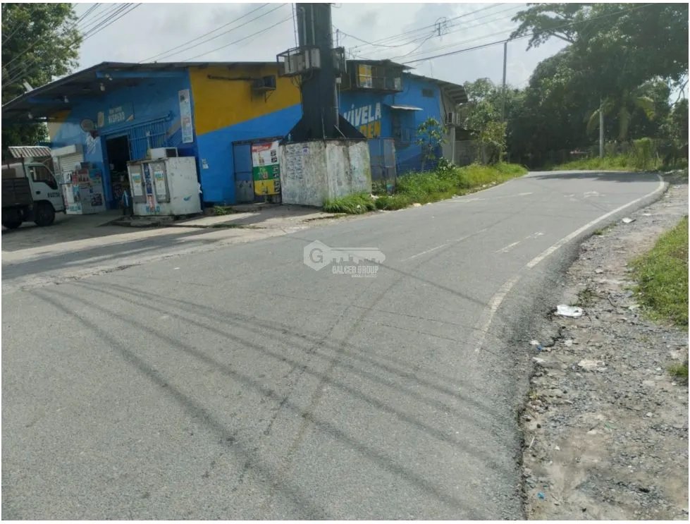 SE VENDE AMPLIO TERRENO 800 M2 EN CHAME LAS LAJAS SOBRE VIA ASFALTADA