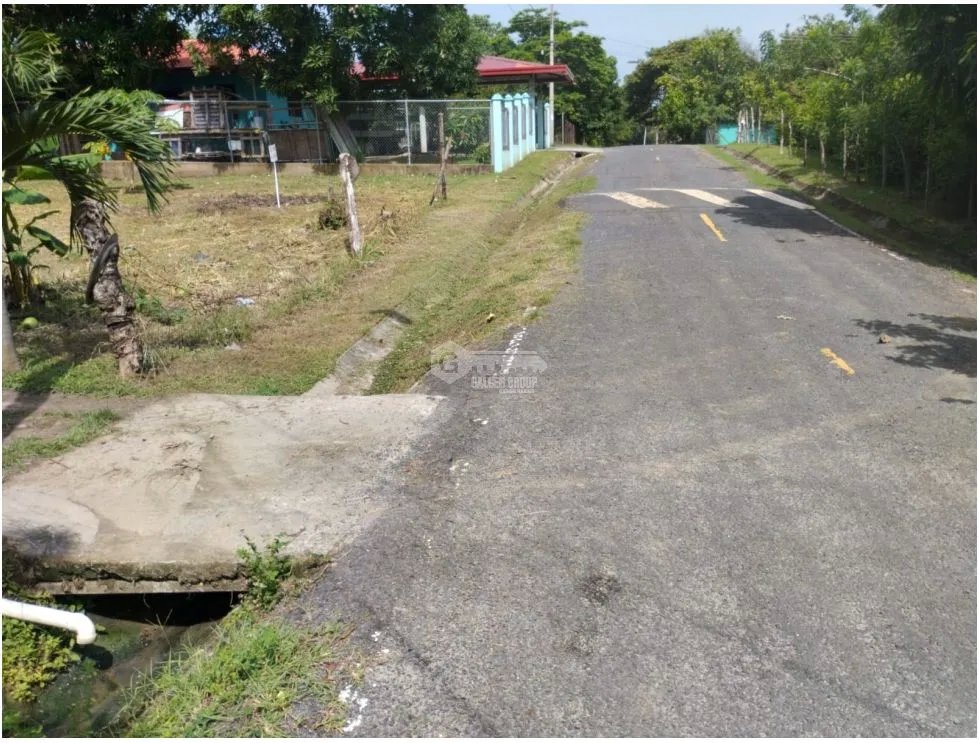 SE VENDE AMPLIO TERRENO 800 M2 EN CHAME LAS LAJAS SOBRE VIA ASFALTADA