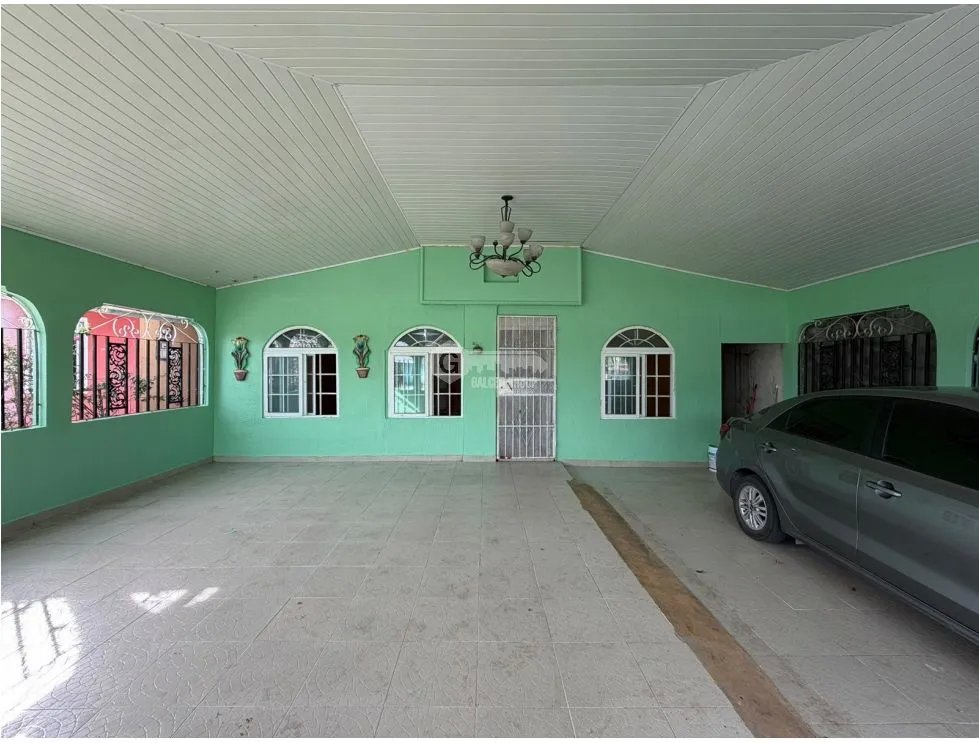 ARRAIJAN / EL TECAL / 3 BEDROOMS / 256 M2 / TERRACE / GREEN AREAS