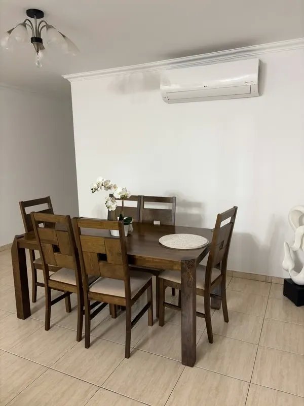 Furnished 2-Bedroom Apartment for Rent in El Cangrejo, Via Argentina