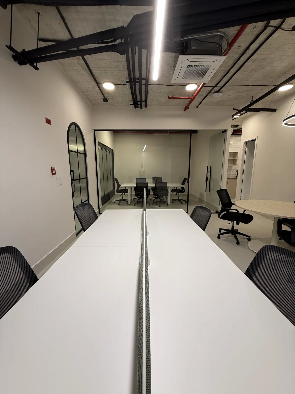 Oficina Ejecutiva Amoblada en PH Financial Park  Costa del Este  Lista para Ocupar