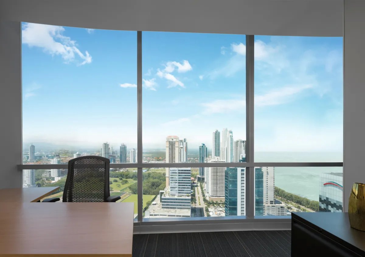 Oficina Corporativa Amoblada en PH Financial Park – Costa del Este  188m²