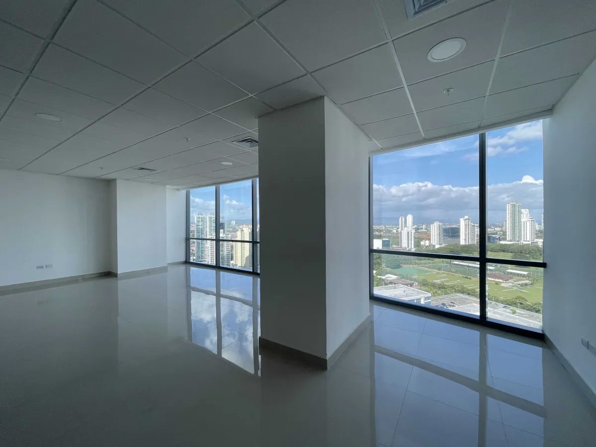 Oficina Corporativa Amoblada en PH Financial Park Costa del Este 104m²