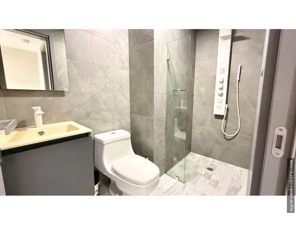 Exclusive Apartment for Sale in PH Nuovo Residences