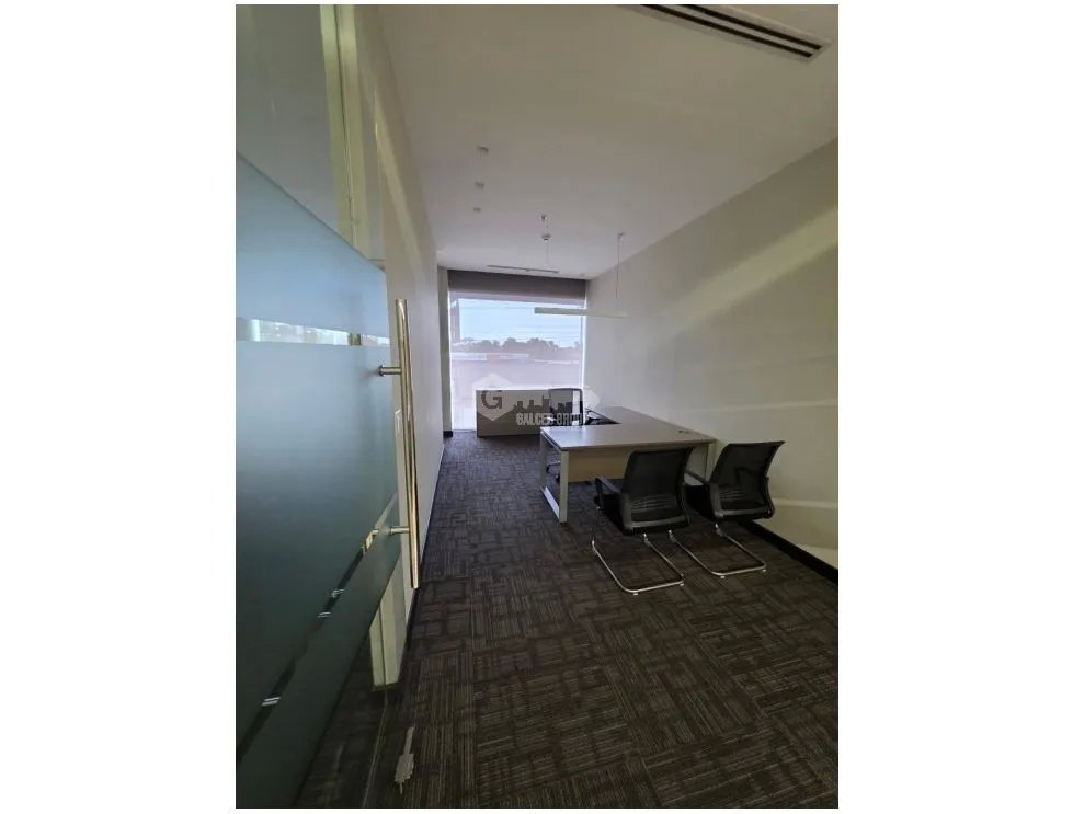 OFIBODEGA / PLAZA DEL ESTE CENTER / 398M / DIVISIONES  / 2 NIVELES