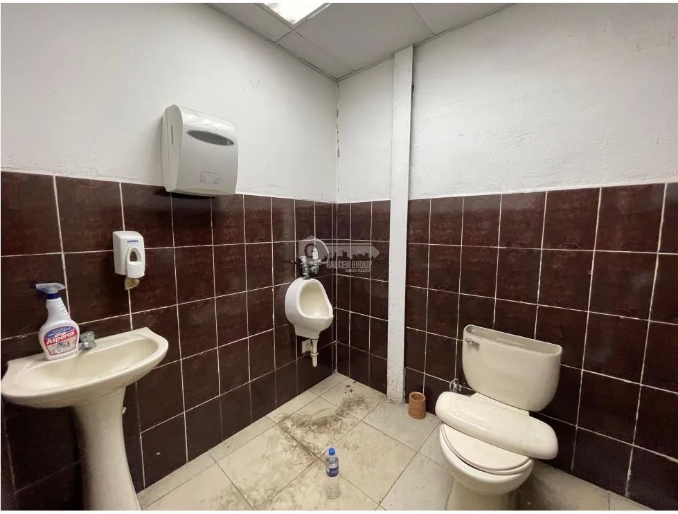COLON / FREE ZONE / COMMERCIAL WAREHOUSE FRANCE FIELD / 1628M / 2 LEVELS
