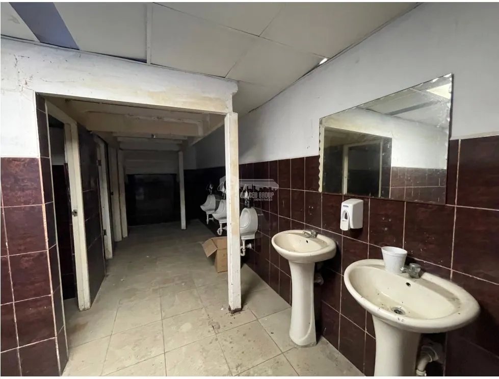 COLON / FREE ZONE / COMMERCIAL WAREHOUSE FRANCE FIELD / 1628M / 2 LEVELS
