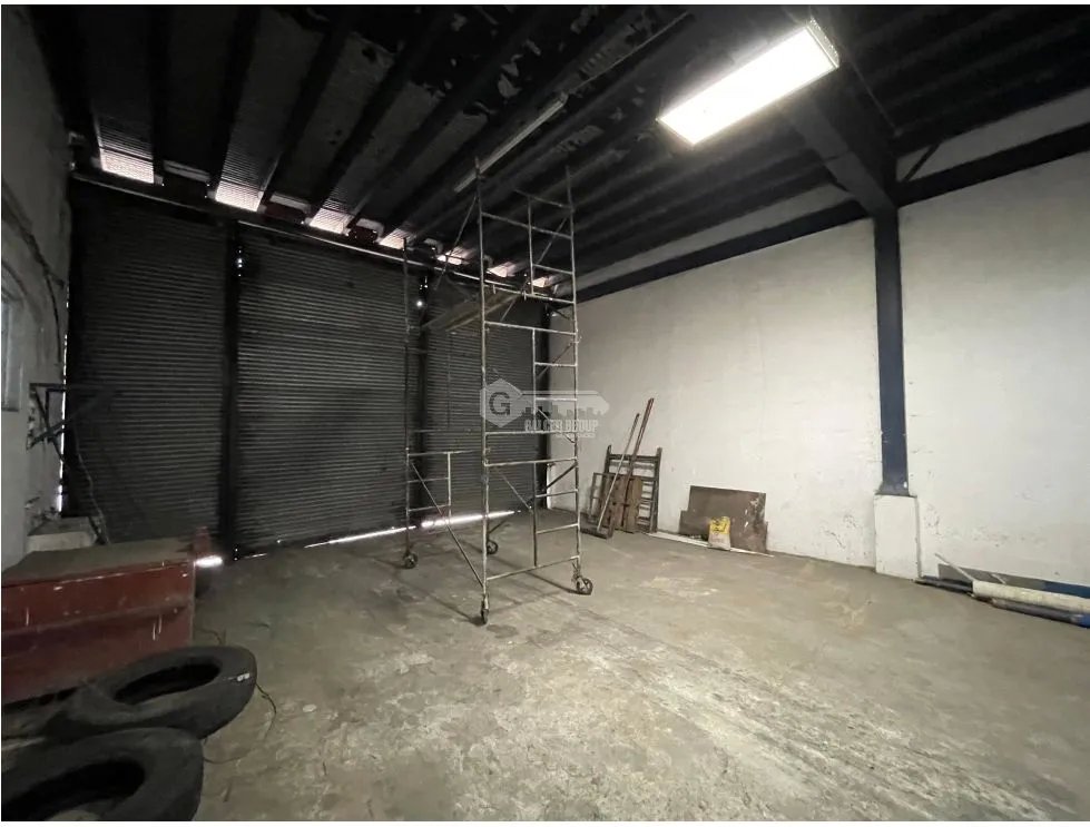 COLON / FREE ZONE / COMMERCIAL WAREHOUSE FRANCE FIELD / 1628M / 2 LEVELS