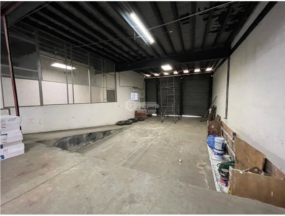 COLON / FREE ZONE / COMMERCIAL WAREHOUSE FRANCE FIELD / 1628M / 2 LEVELS