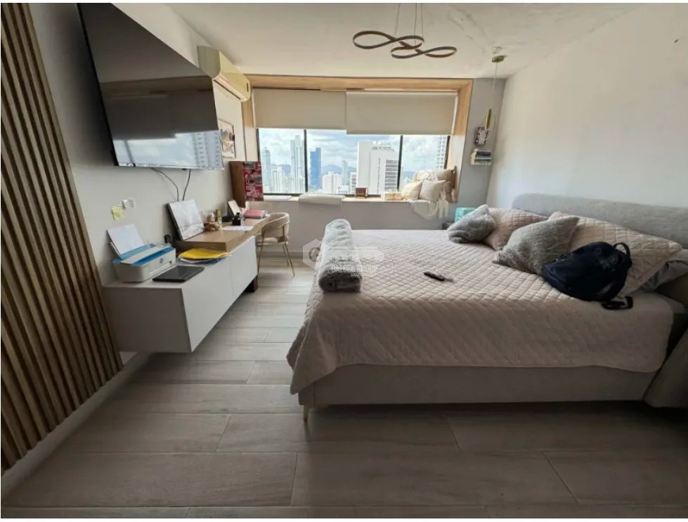 SE VENDE APARTAMENTO EN  BRISAS OBARRIO 3 HABITACIONES 156M BALCON