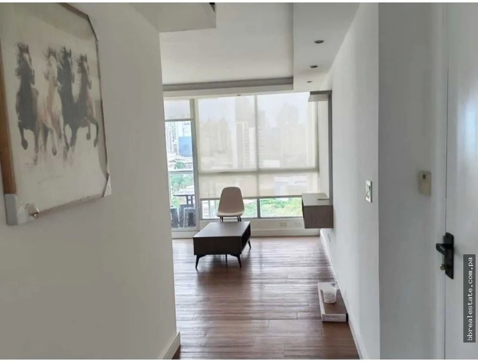 Alquiler de Apartamento en el PH Oasis tower, Via porras