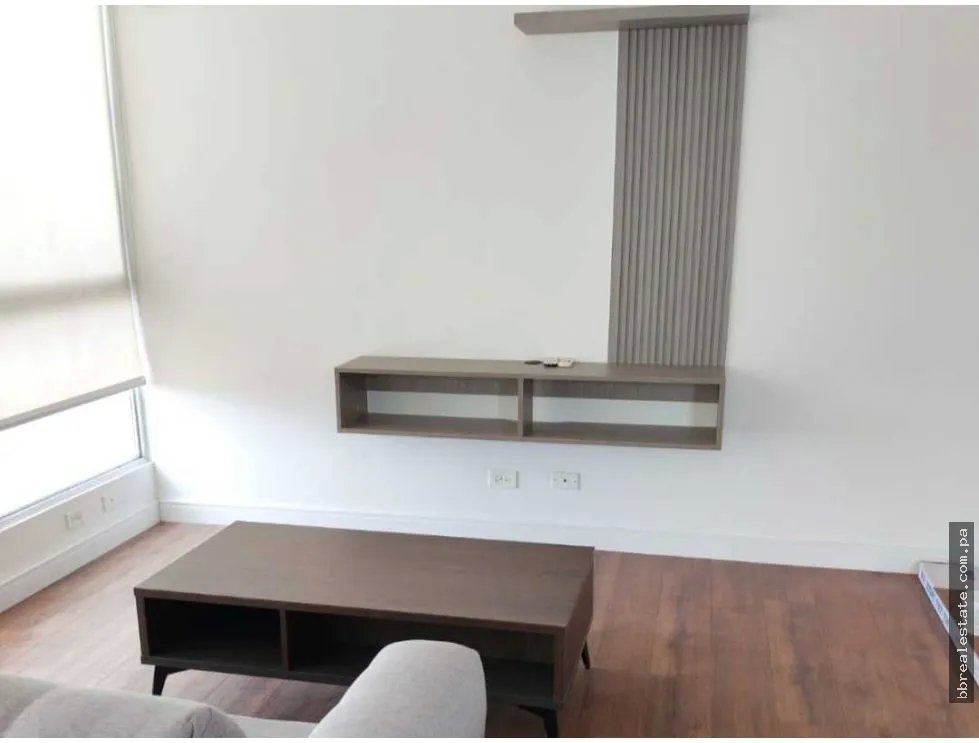 Alquiler de Apartamento en el PH Oasis tower, Via porras