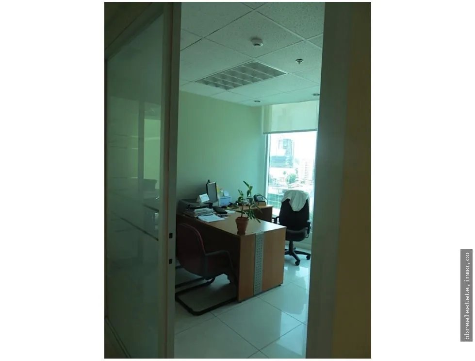 ALQUILER/VENTA OFICINA EDIFICIO OCEAN BUSINESS PLAZA