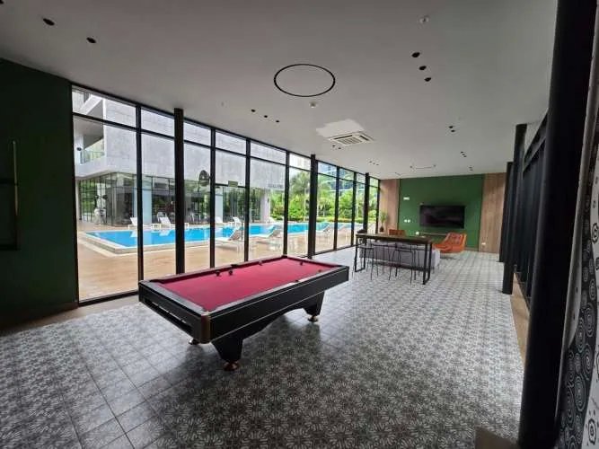 Vendo PH Regent remodela y amoblado de lujo en Costa del Este - 2 recamaras