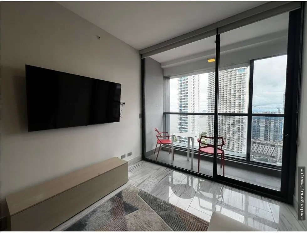 Alquiler de Apartamento PH. NUOVO, Bella Vista,103m2