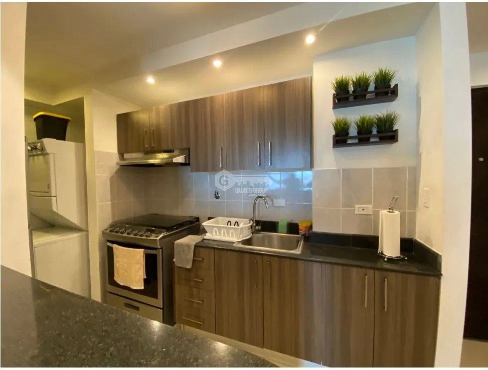 SE VENDE APARTAMENTO SAN FRANCISCO RESIDENCIAL EL SOL 83M AMOBLADO