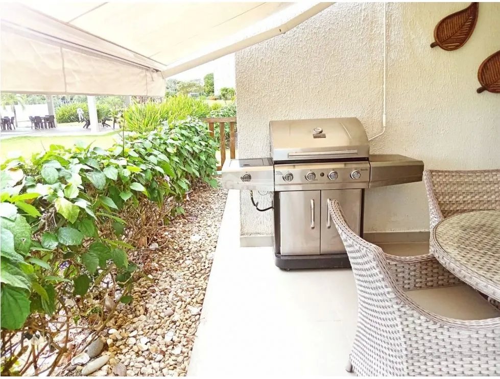 SE VENDE APARTAMENTO EN PUNTA BARCO PH LAS ISLAS 95M2 CON TERRAZA