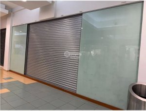 SE ALQUILA LOCAL COMERCIAL ALBROOK MALL 70M SIN DIVISIONES P…