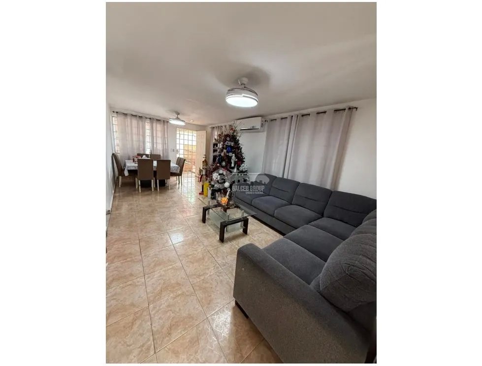 SE VENDE CASA DON BOSCO VILLA LAS ACACIAS 195M 4 HABITACIONES 2 PISOS