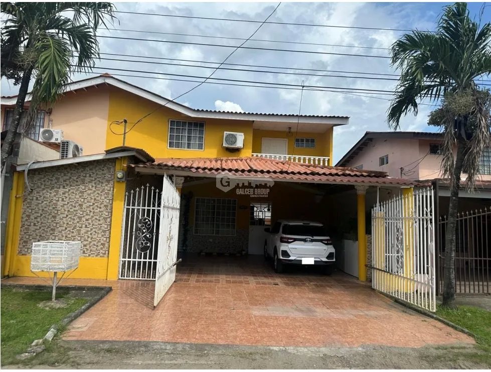 DON BOSCO / VILLA LAS ACACIAS / 195M / 4 HABITACIONES / 2 NIVELES