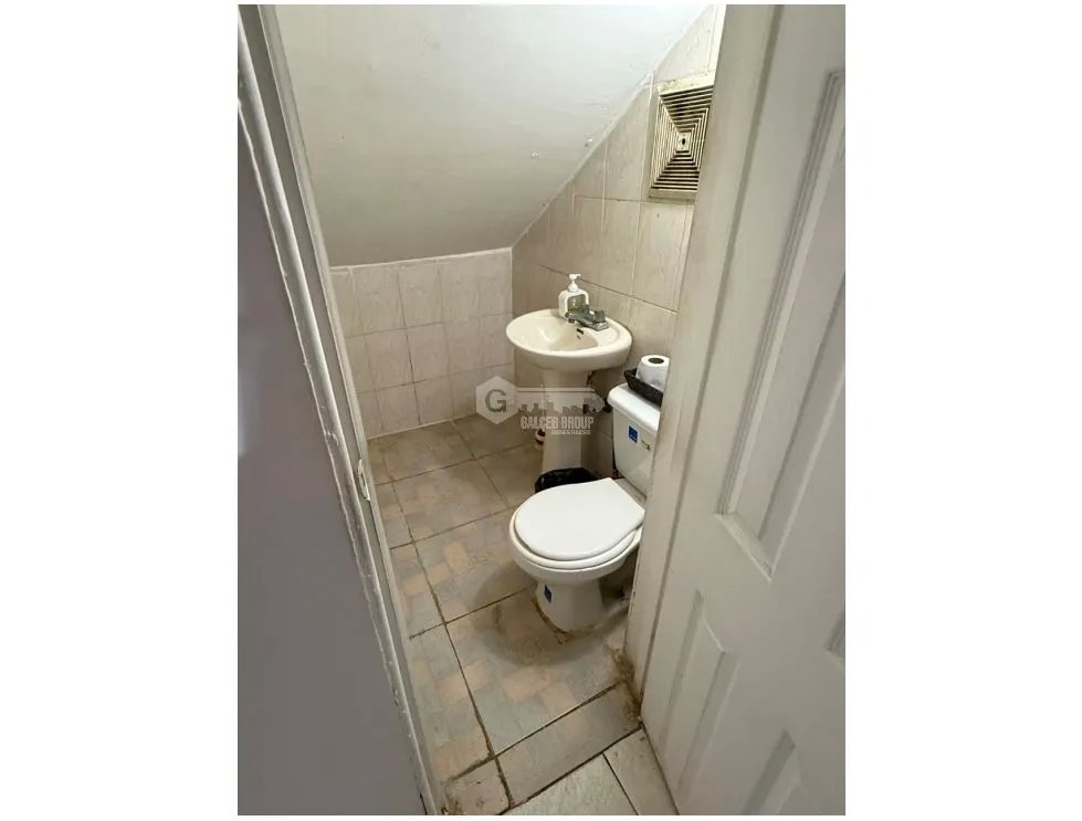 DON BOSCO / VILLA LAS ACACIAS / 195M / 4 HABITACIONES / 2 NIVELES