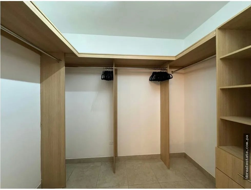 Alquiler de Apartamento en Ph H2O On The Ocean, Av. Balboa