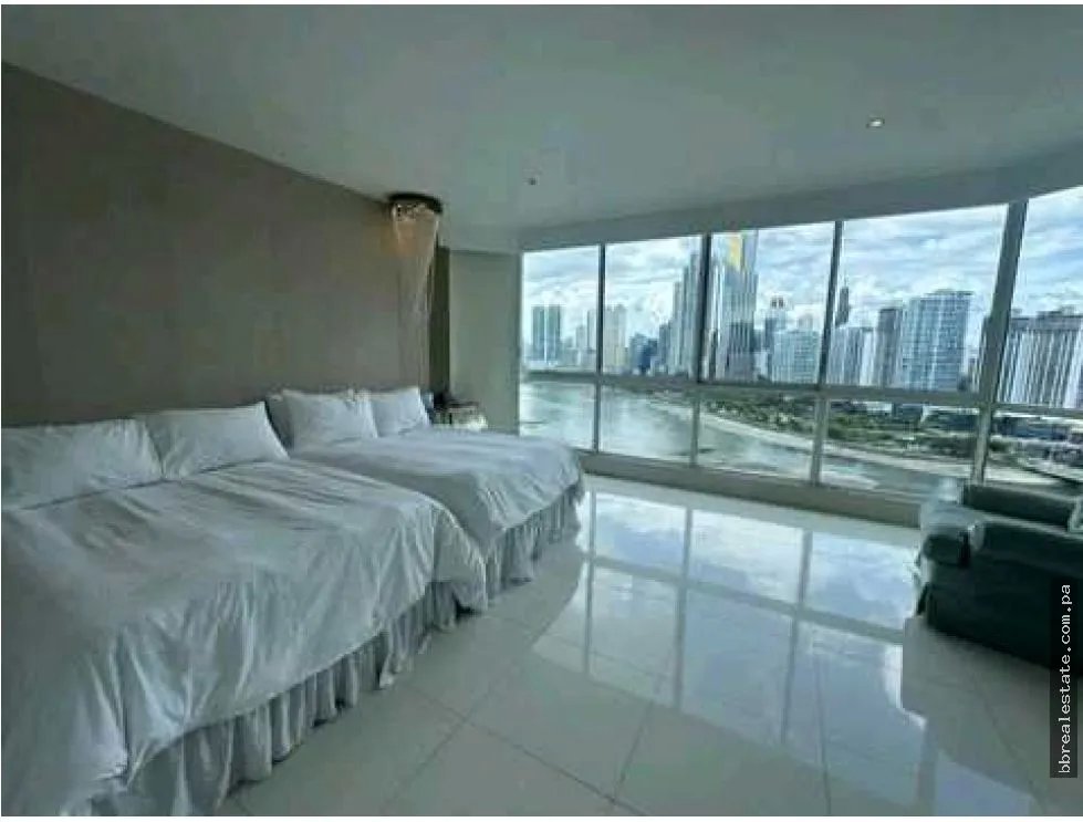 Sale of Apartment in Punta Paitilla, Ph Península