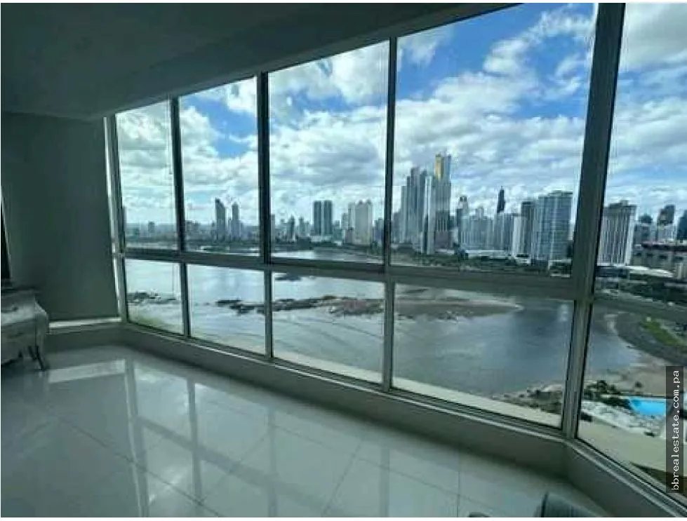 Sale of Apartment in Punta Paitilla, Ph Península